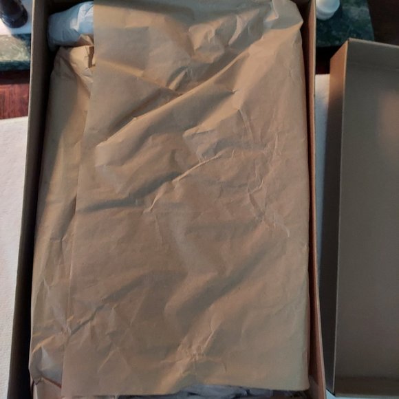 LUCKY BRAND Wool & Leather Slip On Sneakers Tauve 8.5 M BNWT SO - Picture 8 of 11